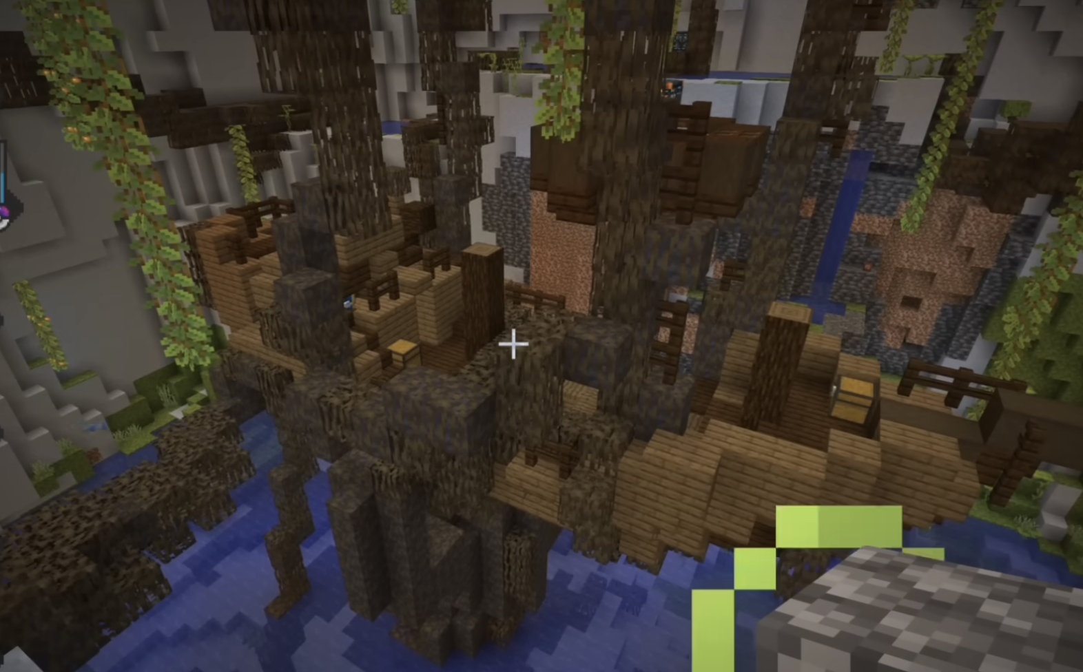 Shipwreck Cove structure with gilded chest in Cobblemon 1.8